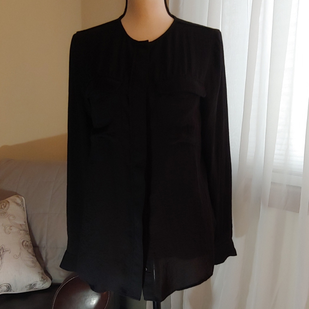 H&M Black button down shirt size 6